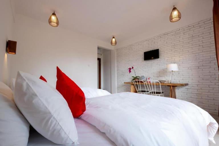 Surya Lombok Accommodation Selong Belanak Exterior foto