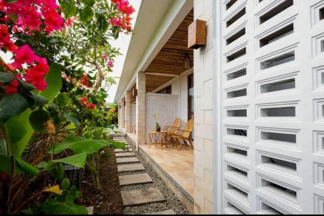 Surya Lombok Accommodation Selong Belanak Exterior foto